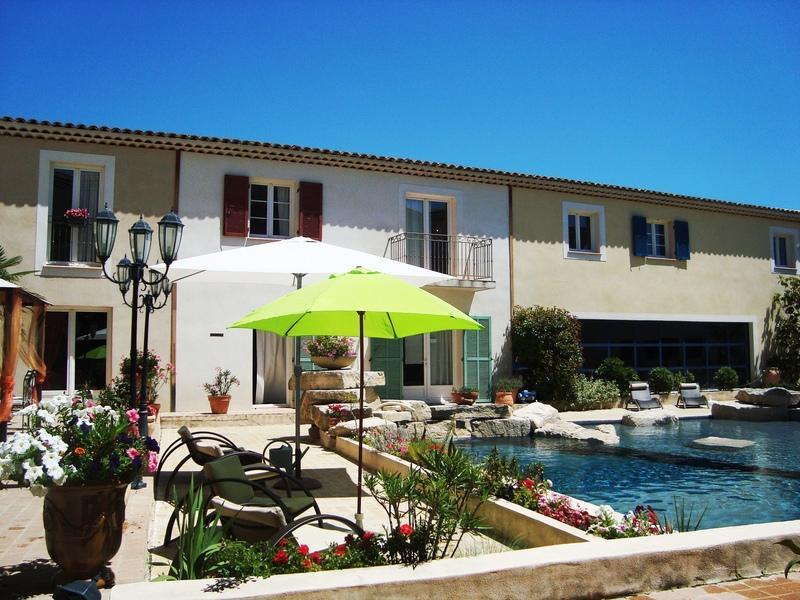 The Originals City, Hotel Le Village Provencal, Aix-En-Provence Nord Pertuis Eksteriør bilde