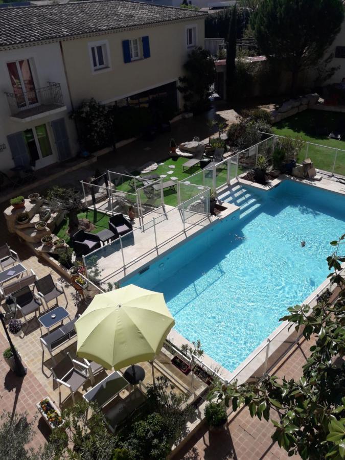 The Originals City, Hotel Le Village Provencal, Aix-En-Provence Nord Pertuis Eksteriør bilde